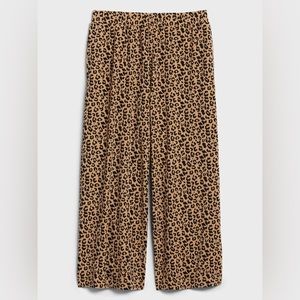 Banana Republic Knit Culotte Pant (wide leg)